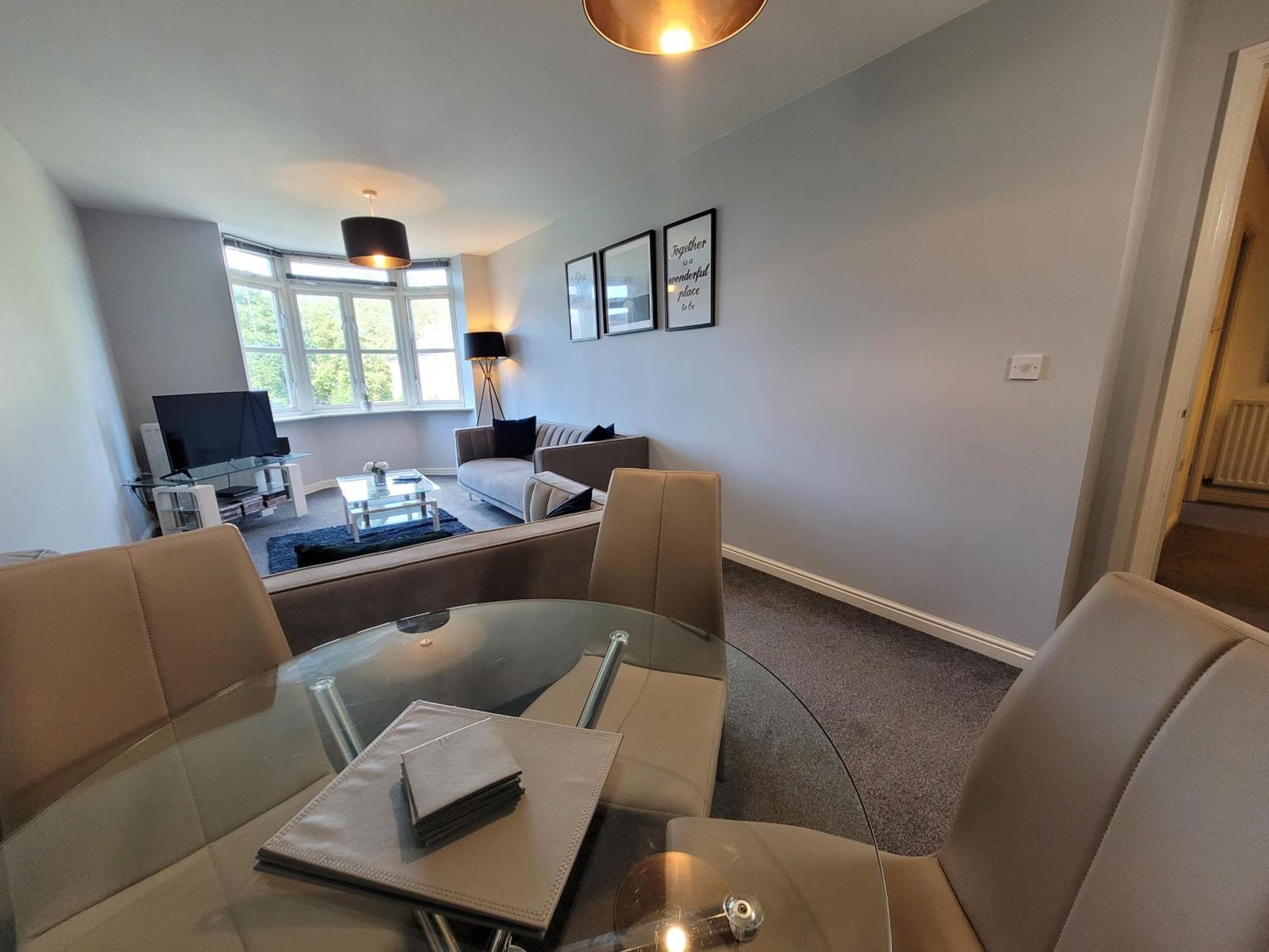 Catchpole Stays Abbey Field Apartment- A Lovely 2 Bed Apartment With Field Views Near Colchester Town Centre Extérieur photo